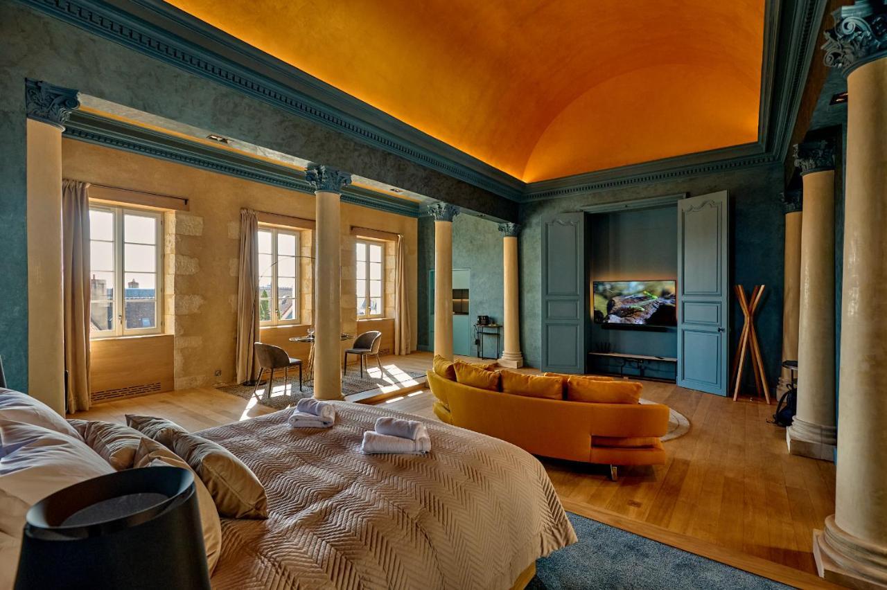 La Chapelle, Les Suites Du Palais, L'Unique 5 Etoiles De Nevers, Suite D'Exception, By Primo C0Nciergerie Εξωτερικό φωτογραφία