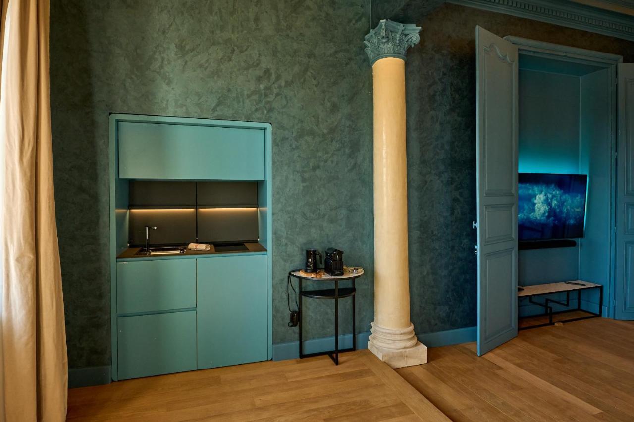 La Chapelle, Les Suites Du Palais, L'Unique 5 Etoiles De Nevers, Suite D'Exception, By Primo C0Nciergerie Εξωτερικό φωτογραφία