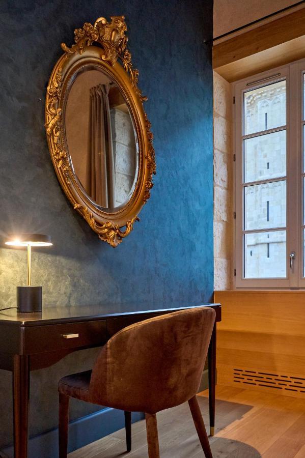 La Chapelle, Les Suites Du Palais, L'Unique 5 Etoiles De Nevers, Suite D'Exception, By Primo C0Nciergerie Εξωτερικό φωτογραφία