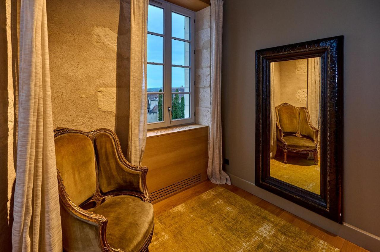 La Chapelle, Les Suites Du Palais, L'Unique 5 Etoiles De Nevers, Suite D'Exception, By Primo C0Nciergerie Εξωτερικό φωτογραφία
