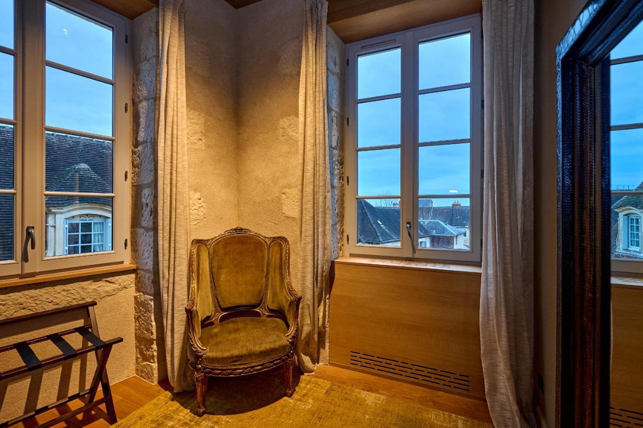 La Chapelle, Les Suites Du Palais, L'Unique 5 Etoiles De Nevers, Suite D'Exception, By Primo C0Nciergerie Εξωτερικό φωτογραφία