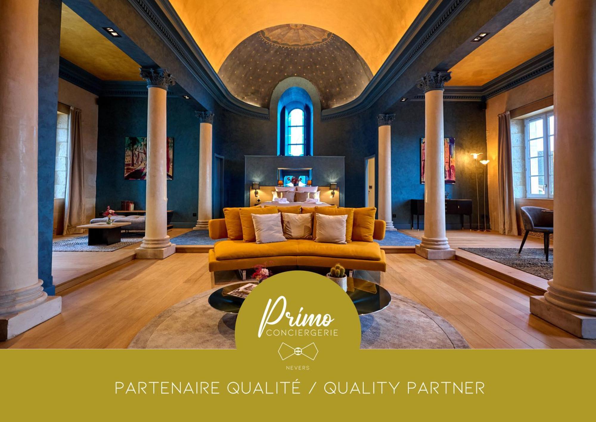 La Chapelle, Les Suites Du Palais, L'Unique 5 Etoiles De Nevers, Suite D'Exception, By Primo C0Nciergerie Εξωτερικό φωτογραφία